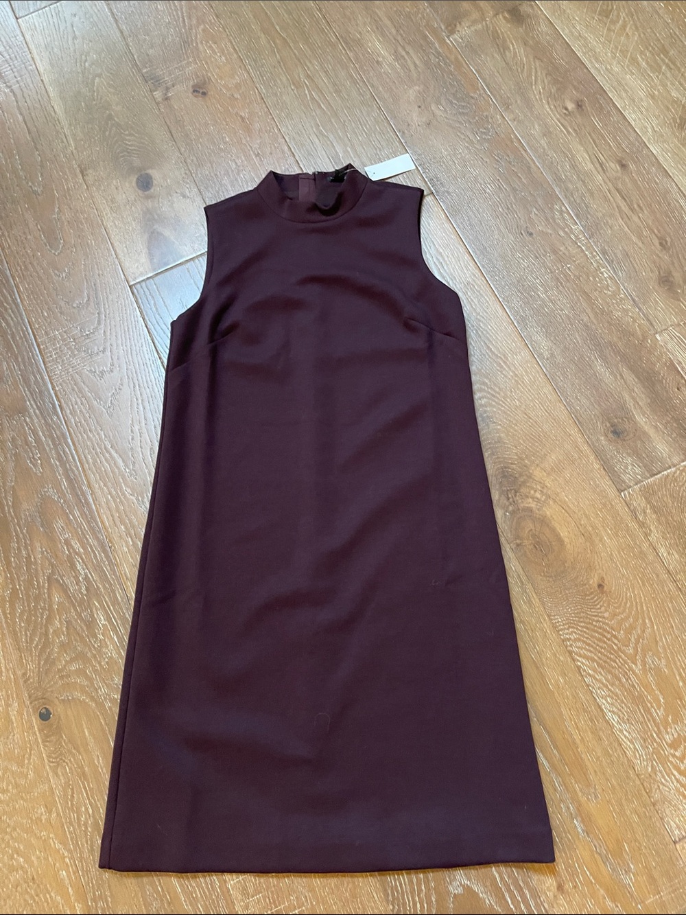Ann Taylor Sleeveless Mock Neck Midi Dress in Burgundy